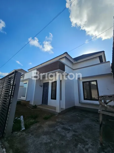 image BRAND NEW RUMAH CLUSTER MODERN ONE GATE SYSTEM DI KAMPIAL NUSA DUA (4)