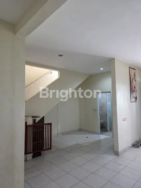 image HUNIAN STRATEGIS 4KT DI JL. PURIBETA 2 (2)