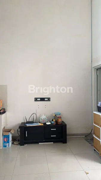 image RUMAH AREA SAWOJAJAR,DEKAT EXIT TOL MADYOPURO,DEKAT SENTRA KULINER (4)