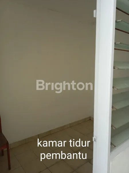 image HUNIAN NYAMAN & TERAWAT LOKASI TENANG, TENGAH KOTA, RUMAH MODEL VICTORIA DI SIDOSERMO PDK SURABAYA (6)