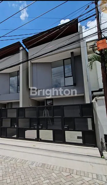 image RUMAH RUNGKUT MAPAN NEW MINIMALIS MODERN DEKAT UPN (3)