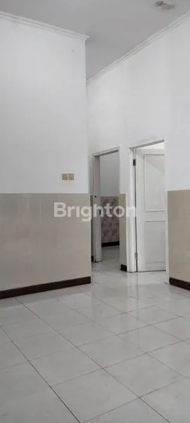 image RUMAH PERMATA WIYUNG REGENCY SIAP HUNI TERAWAT (6)