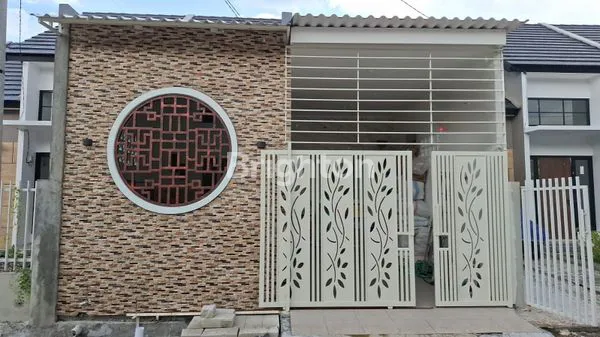 image RUMAH CANTIK SIAP HUNI DI ALANA REGENCY, SIDOARJO (1)