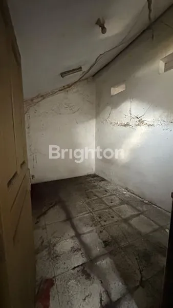 image RUMAH HITUNG TANAH AREA SANGKRAH, 2 MENIT DARI STASIUN SOLO KOTA (6)