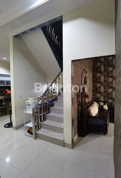 image RUMAH 3 LANTAI SIAP HUNI DAERAH SUNTER BISMA, SUNTER-JAKARTA UTARA (6)