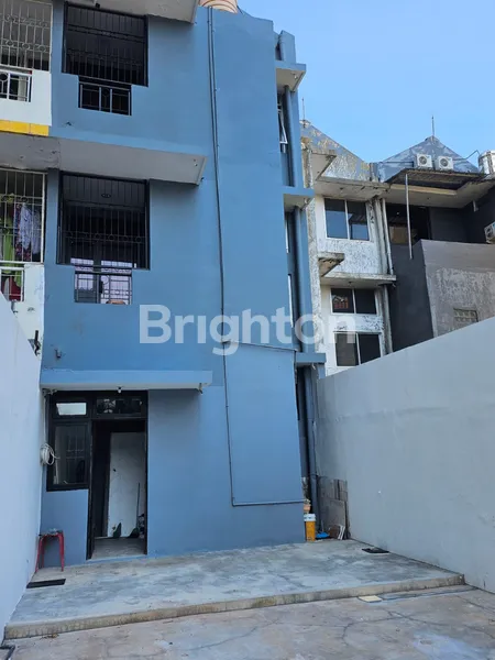 image SIAP PAKAI RUKO 3 LANTAI RAYA MULYOSARI DEKAT ITS, UNAIR, PAKUWON CITY MALL (5)