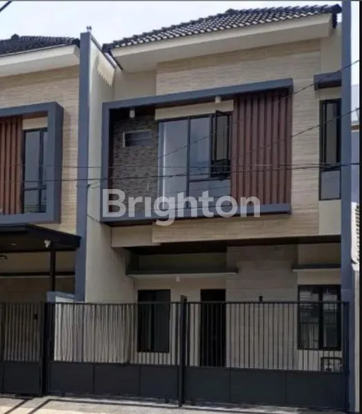 image DIJUAL RUMAH GRESS KLAMPIS ANOM SURABAYA DEKAT GALAXY MALL MERR DAN KAMPUS (1)