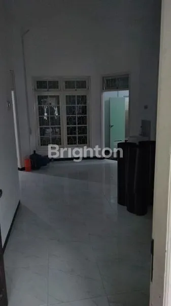 image RUMAH TAMAN PONDOK INDAH WIYUNG (7)