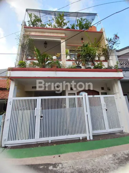 image RUMAH SIAP HUNI 2,5 LANTAI DI DUREN SAWIT (1)