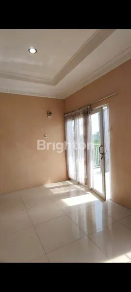 image RUMAH STRATEGIS DI DEPOK, 2 LANTAI, SHM, HARGA MENARIK (4)