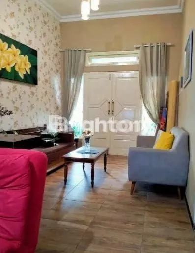 image RUMAH BAGUS NYAMAN DAN ASRI LOKASI STRATEGIS DEKAT CANDI SINGOSARI KOTA MALANG (2)