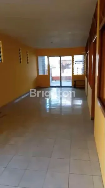 image DI SEWAKAN RUMAH AREA BANDULAN KOTA MALANG (3)