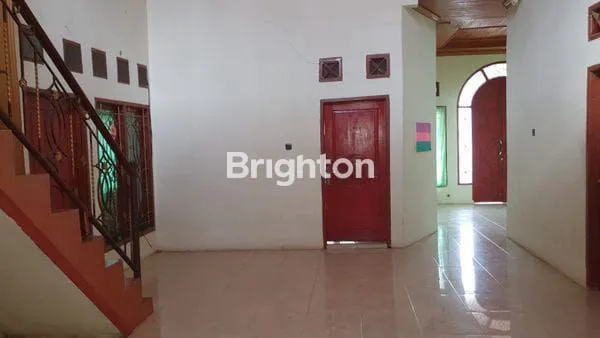 image RUMAH 5 KT DI UMBAN SARI DENGAN LUAS TANAH 405M², SIAP HUNI (4)