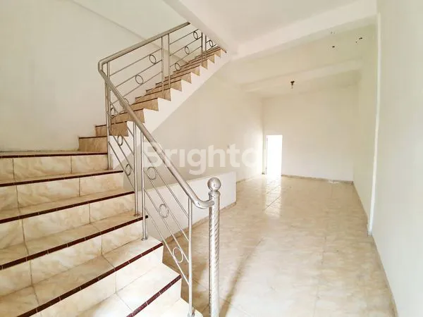 image RUKO 2 PINTU 4 LANTAI SIAP HUNI (5)