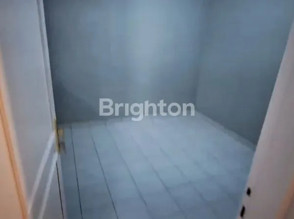 image RUMAH FULL RENOVASI DI CLUSTER SERPONG PARK BSD | SIAP HUNI | LOKASI STRATEGIS (4)