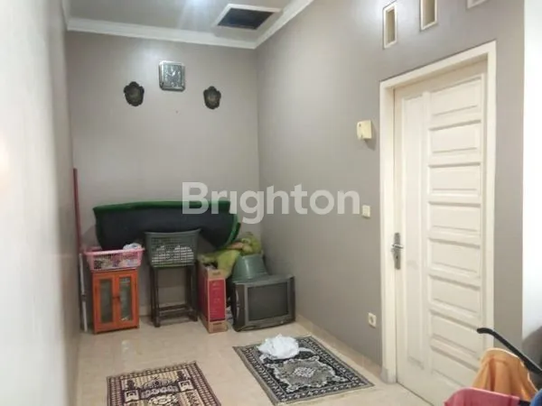 image LOKASI STRATEGIS DEKAT PASAR ,RUMAH 2 LANTAI DI PERUMAHAN GRIYA ALAM SENTOSA DEKAT JALAN RAYA NAROGONG ,BOGOR ,JAWA BARAT  (8)