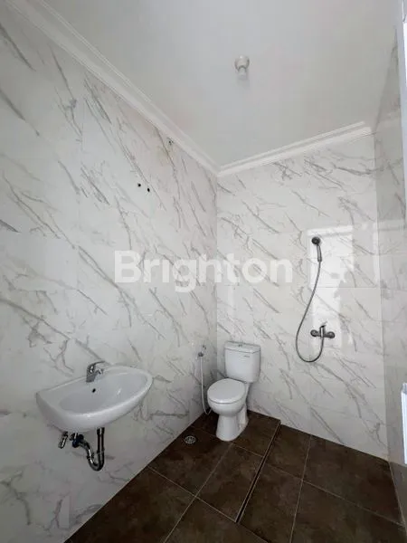 image RUMAH BARU 2 LANTAI DI BUKIT PALMA, LT 120M² (5)