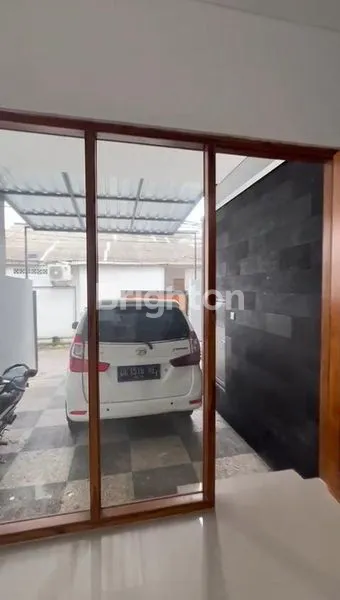 image RUMAH BARU 2 LANTAI DI MONANG MANING (6)