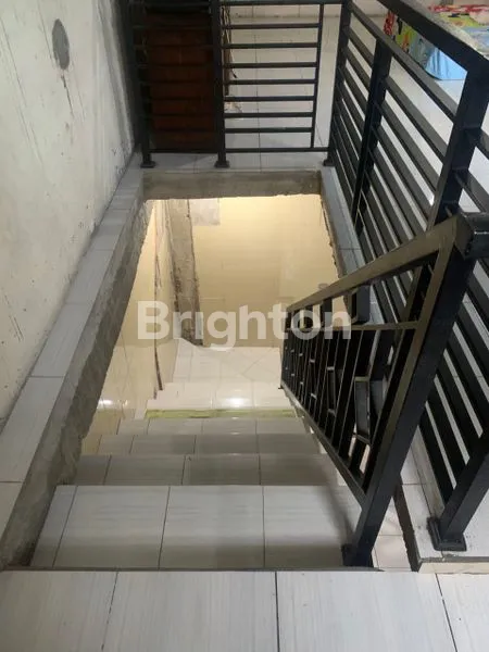 image RUMAH 2 LANTAI DI BUKIT BAMBE, 4 KT 2 KM (5)