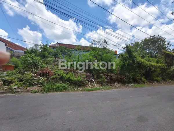 image DISEWAKAN TANAH STRATEGIS 5 ARE – PINGGIR JALAN PURI MUMBUL PERMAI, JIMBARAN – BADUNG (1)