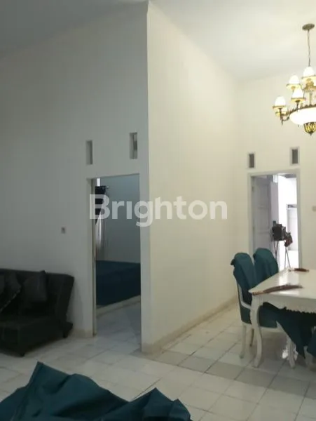 image RUMAH KEMANGGISAN DEKAT SLIPI  (3)