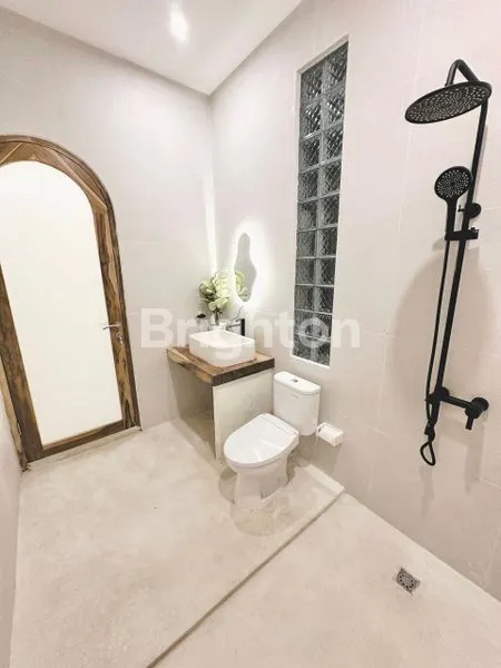 image BRAND NEW 4BR VILLA WITH ROOFTOP & POOL – PADONAN CANGGU (MONTHLY RENTAL) (6)