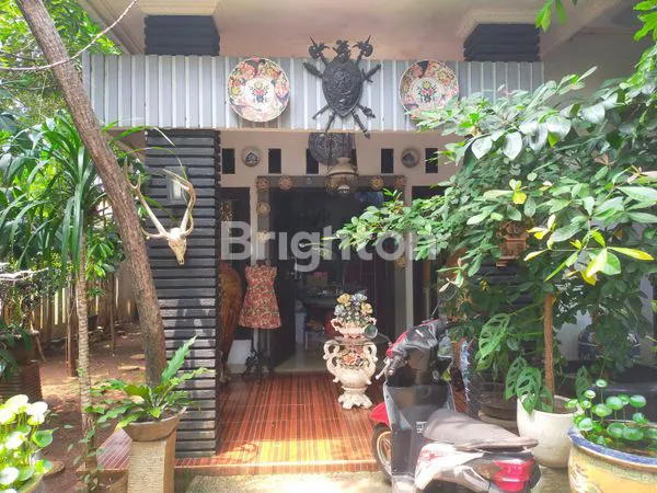 image RUMAH SCOND RADAR AURI CIMANGGIS DEPOKSELAMAT PAGI, SAYA JAVIER NATANAEL\\\\NSAYA INGIN TITIP JUAL PROPERTI PRIBADI RUMAH DENGAN ALAMAT DAN SPESIFIKASI BERIKUT \\\\N\\\\NJL. RADAR AURI MEKARSARI, KEC. CIMANGGIS, KOTA DEPOK, JAWA BARAT 16452\\\\N\\\\NLUAS  (4)