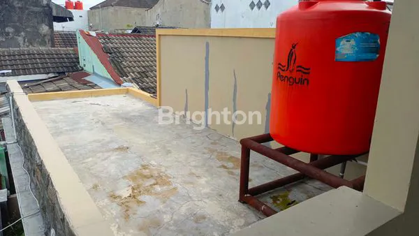 image RUMAH HOOK 2 LANTAI VIEW TAMAN BERMAIN (7)