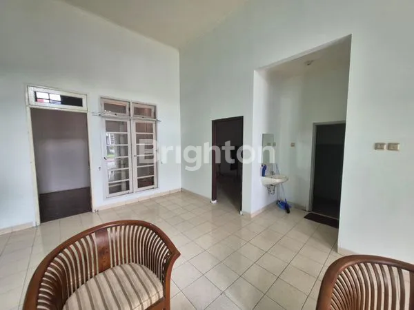 image RUMAH SEWA SIAP HUNI KOTA WISATA (4)