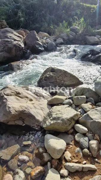 image RUMAH ASRI SEMI-FURNISHED VIEW GUNUNG PANCAR, SPRING VALLEY BOGOR (7)