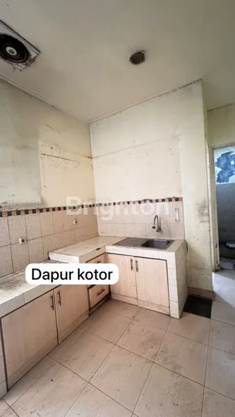 image RUMAH 2 LANTAI DI FLUORITE GADING SERPONG (7)