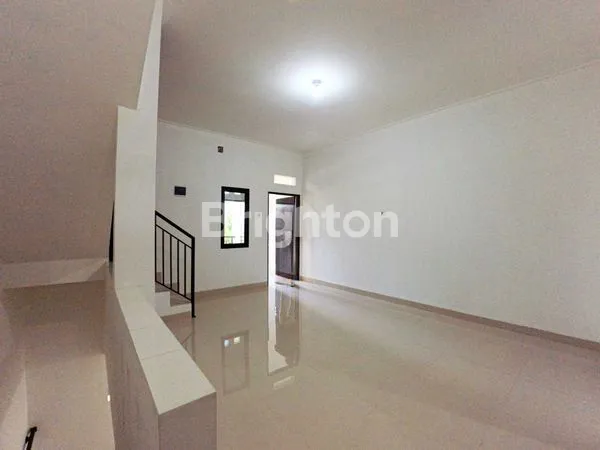 image RUMAH BARU 3 LT DURI KEPA DKT TANJUNG DUREN JAKARTA BARAT (4)