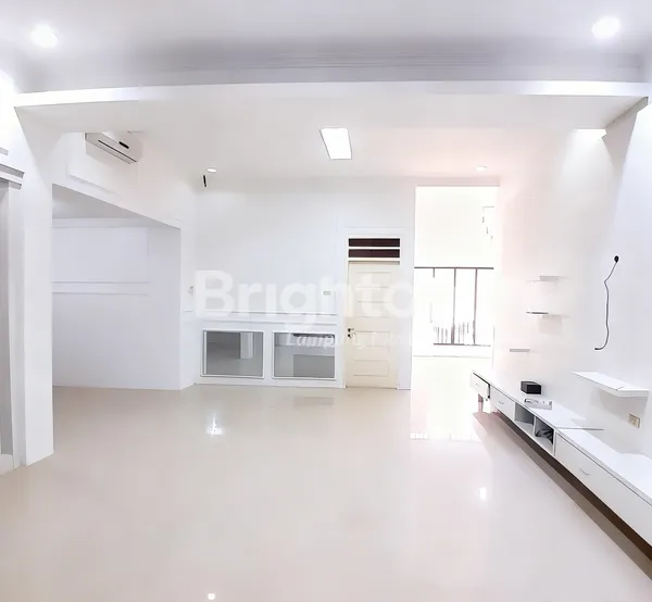 image RUMAH 2 LANTAI SIAP HUNI, SHM DI BANDAR LAMPUNG (4)