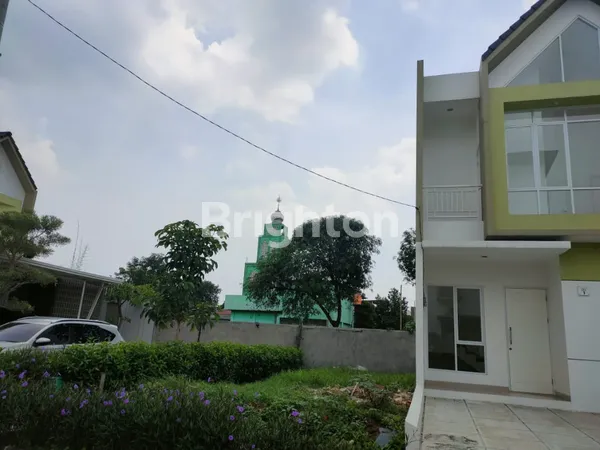 image RUMAH HOOK 2 LANTAI SIAP HUNI DI PRIMA HARAPAN REGENCY BEKASI UTARA (2)