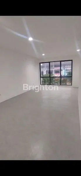 image RUKO DI JUAL/SEWA SIAP HUNI CENDANA PARC LIPPO BARAT TANGERANG  (2)