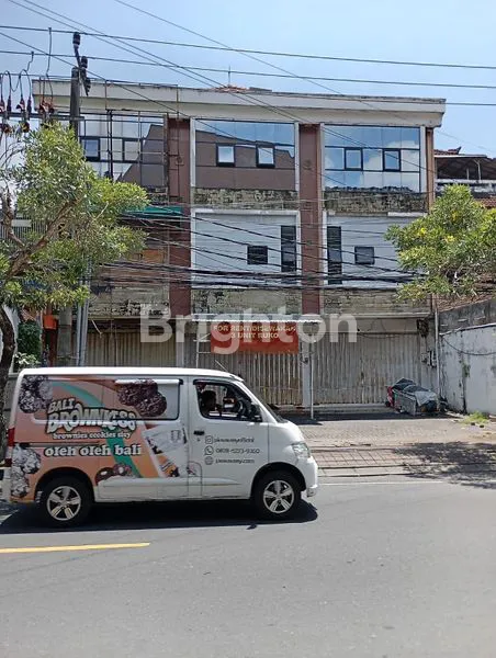 image DISEWAKAN 2 RUKO 3 LANTAI JALAN RAYA KUTA (1)