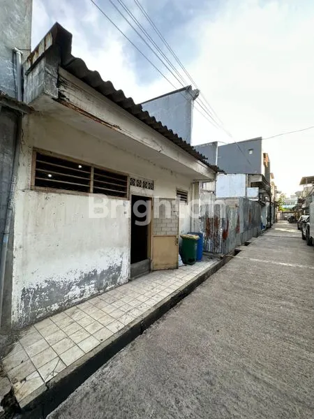 image RUMAH 2 LANTAI DI BANDENGAN JAKARTA UTARA  (8)