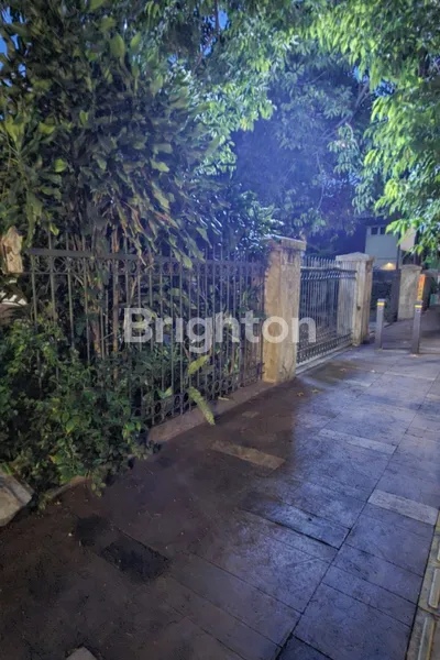 image DIJUAL PERUNTUKAN BISNIS SANGAT STRATEGIS DIJALAN UTAMA BOGOR (1)