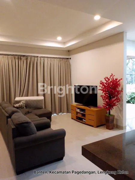 image RUMAH 2 LANTAI DI DE PARK BSD CITY (4)