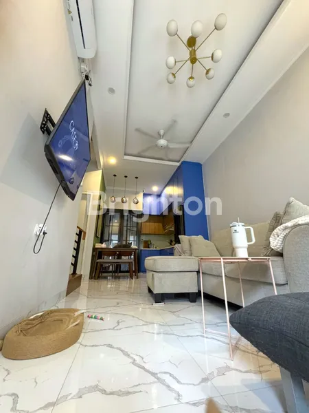 image RUMAH MODERN KOMPAK DENGAN BERBAGAI KEMUDAHAN AKSES DI CILANDAK KKO JAKSEL (3)