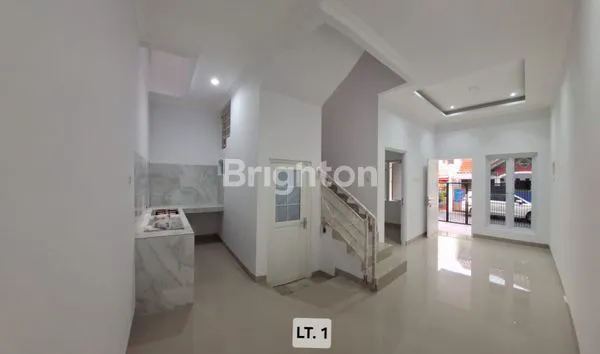 image  RUMAH BARU NAN CANTIK 3 LT TANJUNG DUREN (2)