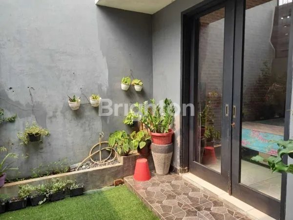 image HUNIAN NYAMAN, KAVLING BINTARO INDAH, JOMBANG, TANGERANG SELATAN. (4)