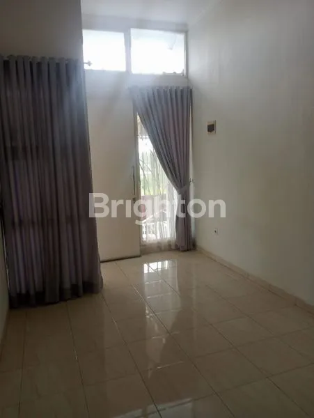 image RUMAH NYAMAN & SIAP HUNI DI CLUSTER PINEVILLE, GRAND CITY BALIKPAPAN (4)