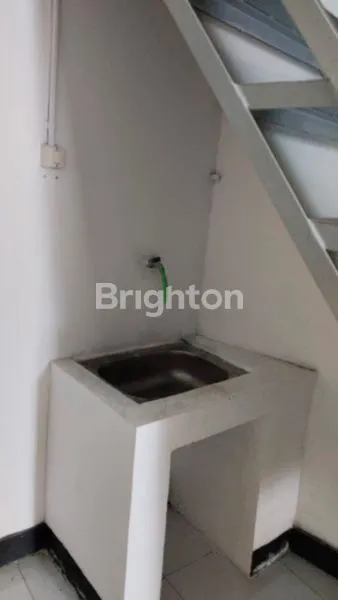 image RUKO BARU SIAP HUNI DI JALAN RAYA PEKAYON BEKASI (2)