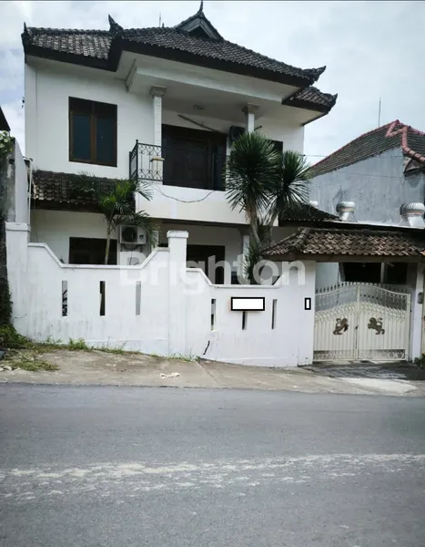 image RUMAH LOKASI STRATEGIS AREA GATOT SUBROTO (GATSU) BARAT DENPASAR (1)