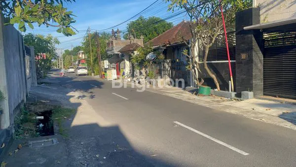 image HUNIAN EKSKLUSIF 5 KT, KOLAM RENANG & FULL FURNISHED (2)