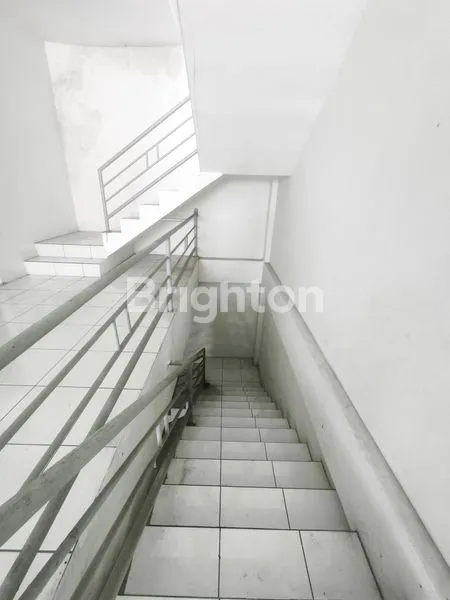 image RUKO SIAP PAKAI, 3 LANTAI, PUSAT BISNIS BALIKPAPAN (6)