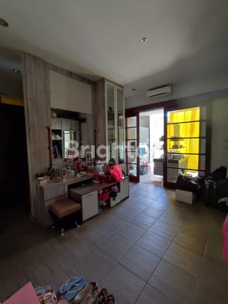 image  DIJUAL RUMAH MEWAH 2 LANTAI – LOKASI STRATEGIS RENON, DENPASAR (8)