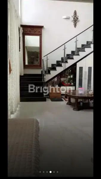 image PAKUWON CITY MINIMALIS 2 LANTAI BAGUS TINGGAL BAWA KOPER (6)