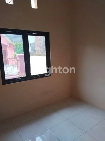 image DIJUAL RUMAH SIAP HUNI TERJANGKAU AREA PERUMAHAN BEDALI LAWANG KABUPATEN MALANG (3)